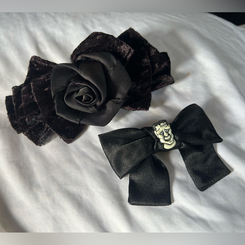Black velvet satin goth hair bows franky PRELOVED handmade
